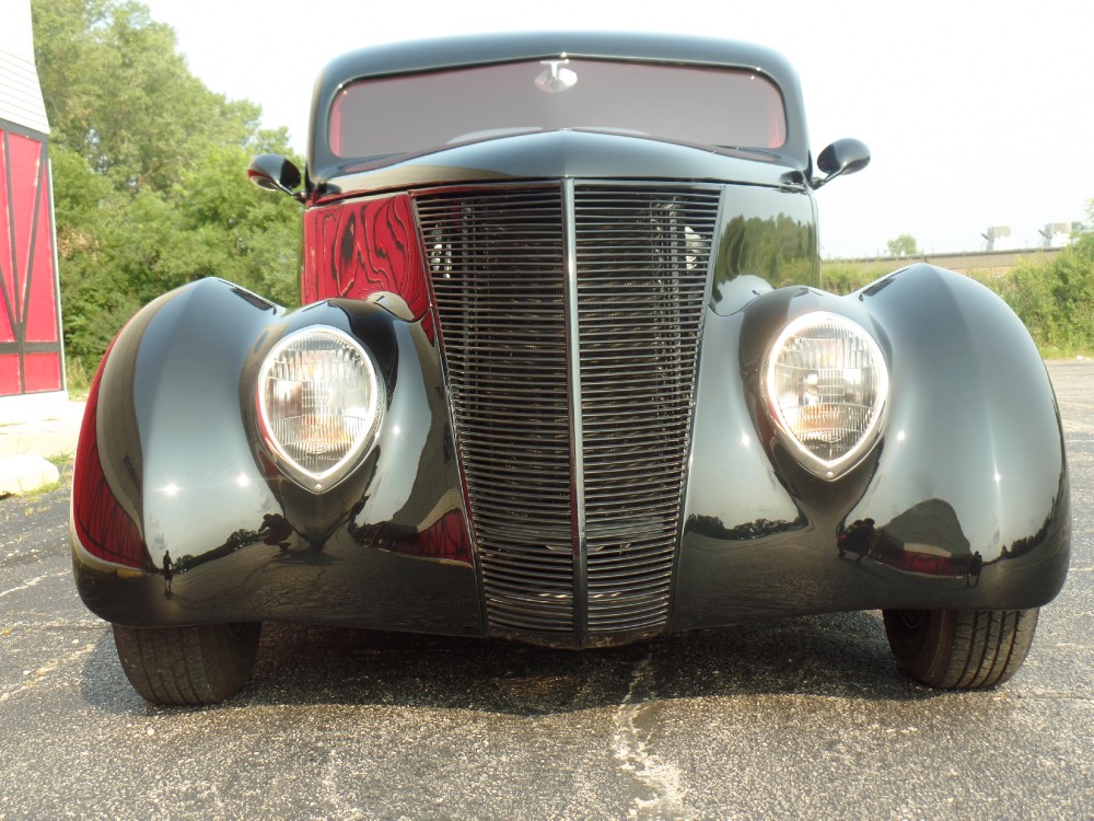 1937 Ford Hot Rod